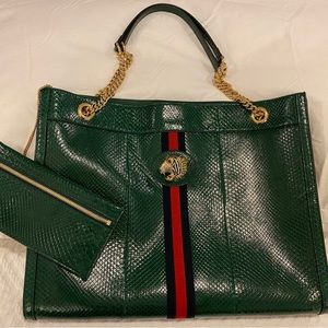 Gucci Rajah tote in green python